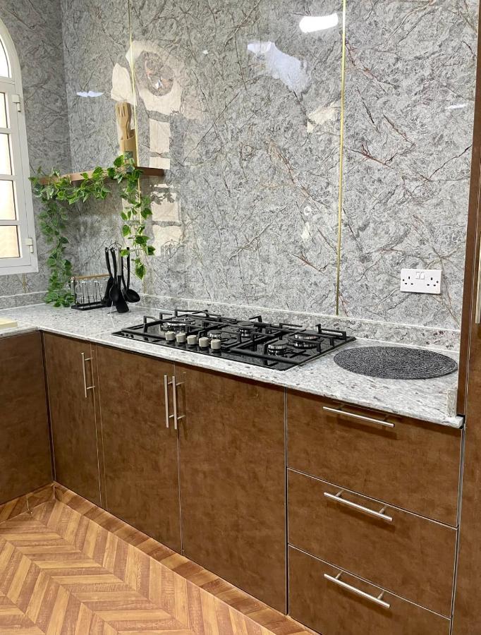 Deluxe Apartment Маскат Экстерьер фото